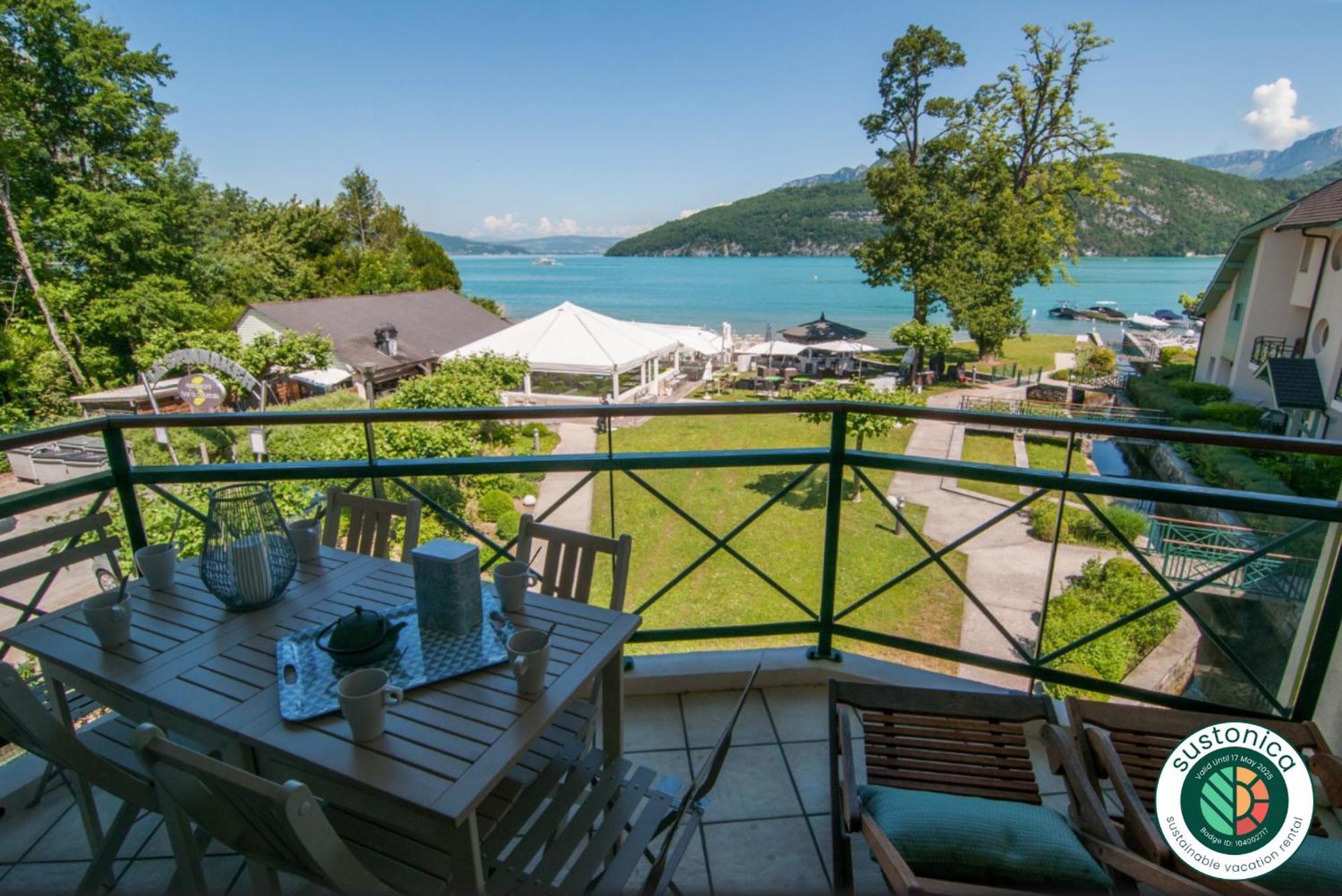 La Baie Des Voiles: Lakefront Apartments on Annecy Duingt Exterior photo